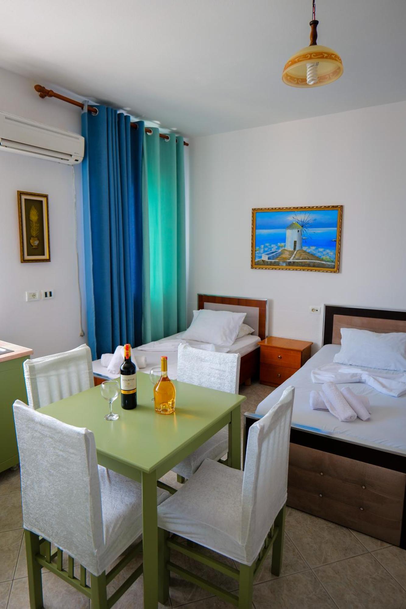 Vila Stupende Apartment Sarande Room photo