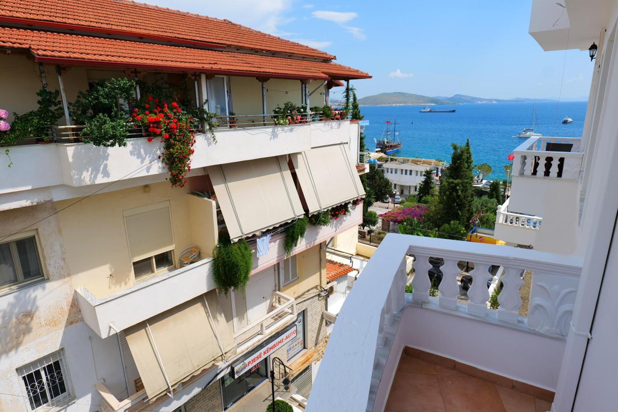 Vila Stupende Apartment Sarande Room photo
